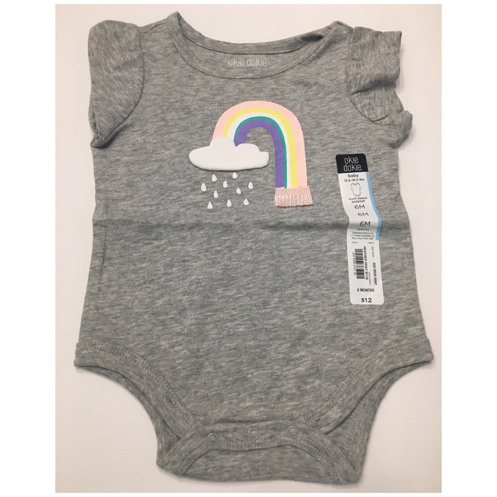 3/$20 💞Rainbow onesie